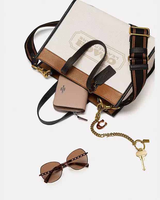 COACH FIELD TOTE 30