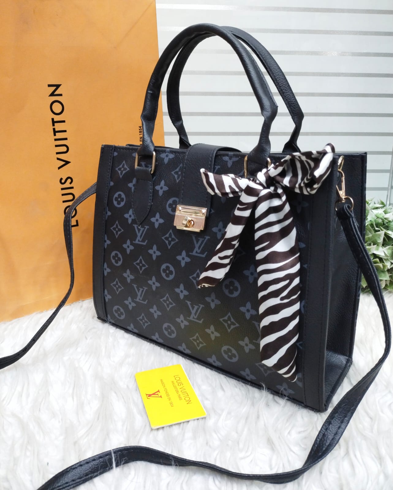 Handbags For Womens