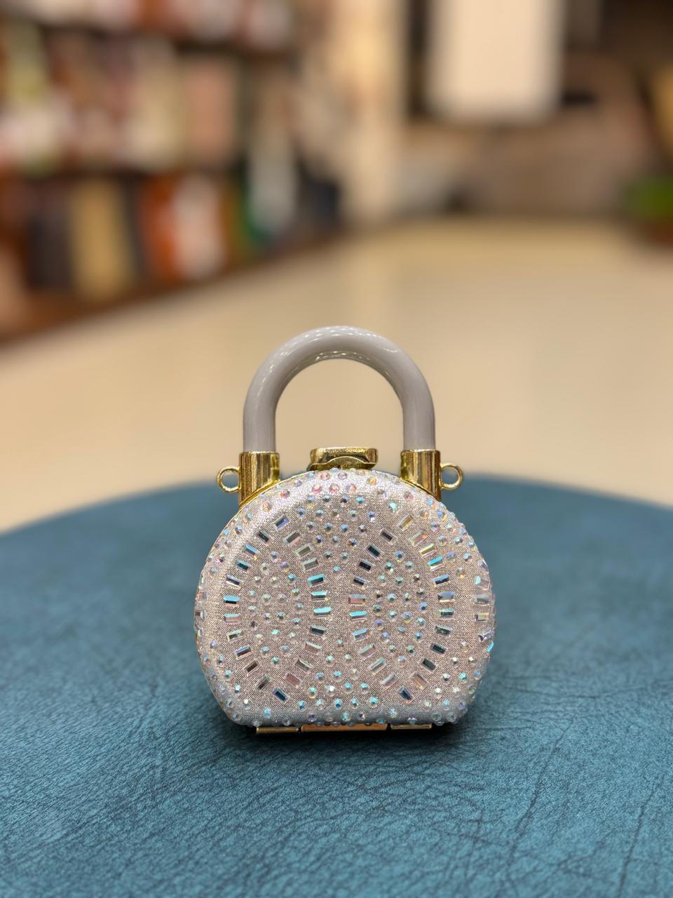 FANCY DIAMOND PEARL PURSE