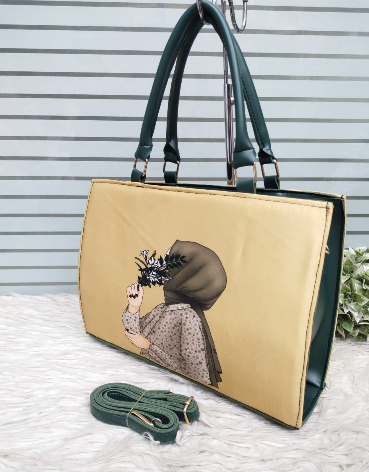 PRINTED Handbags